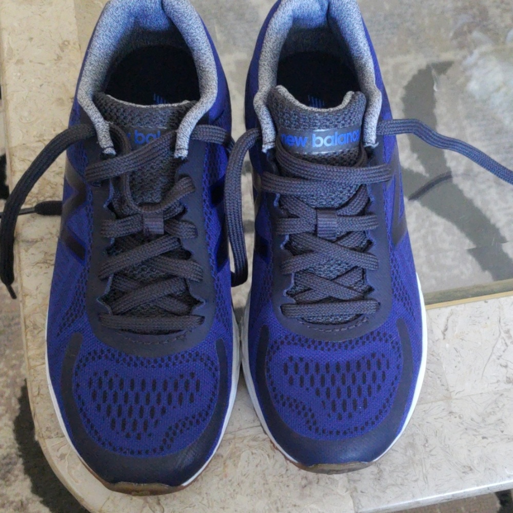 Boys sneakers